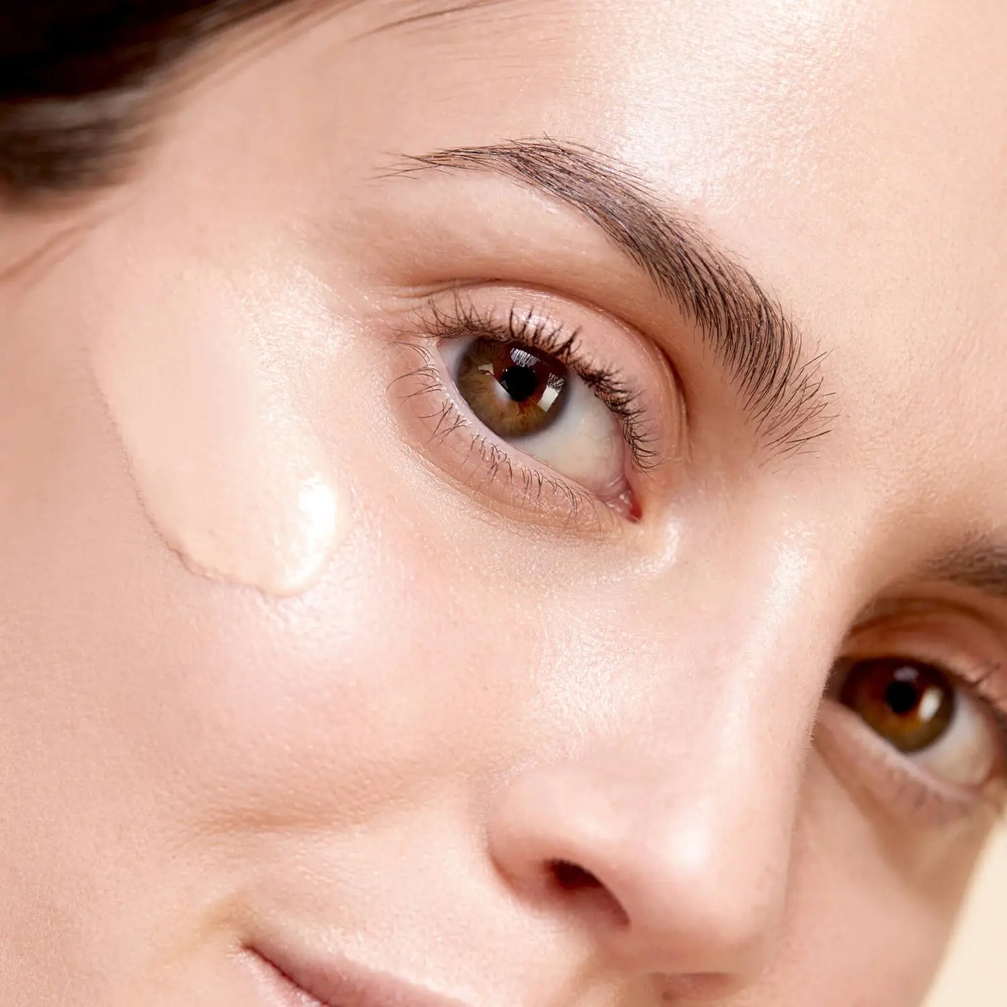 Opulent Star Brightening CC Serum Duo N°2.5 Nude Glow