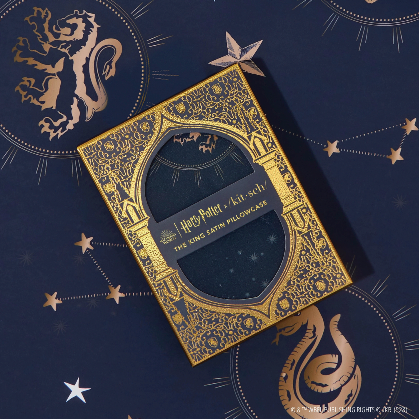 Harry Potter x Kitsch Satin Pillowcase - Midnight at Hogwarts