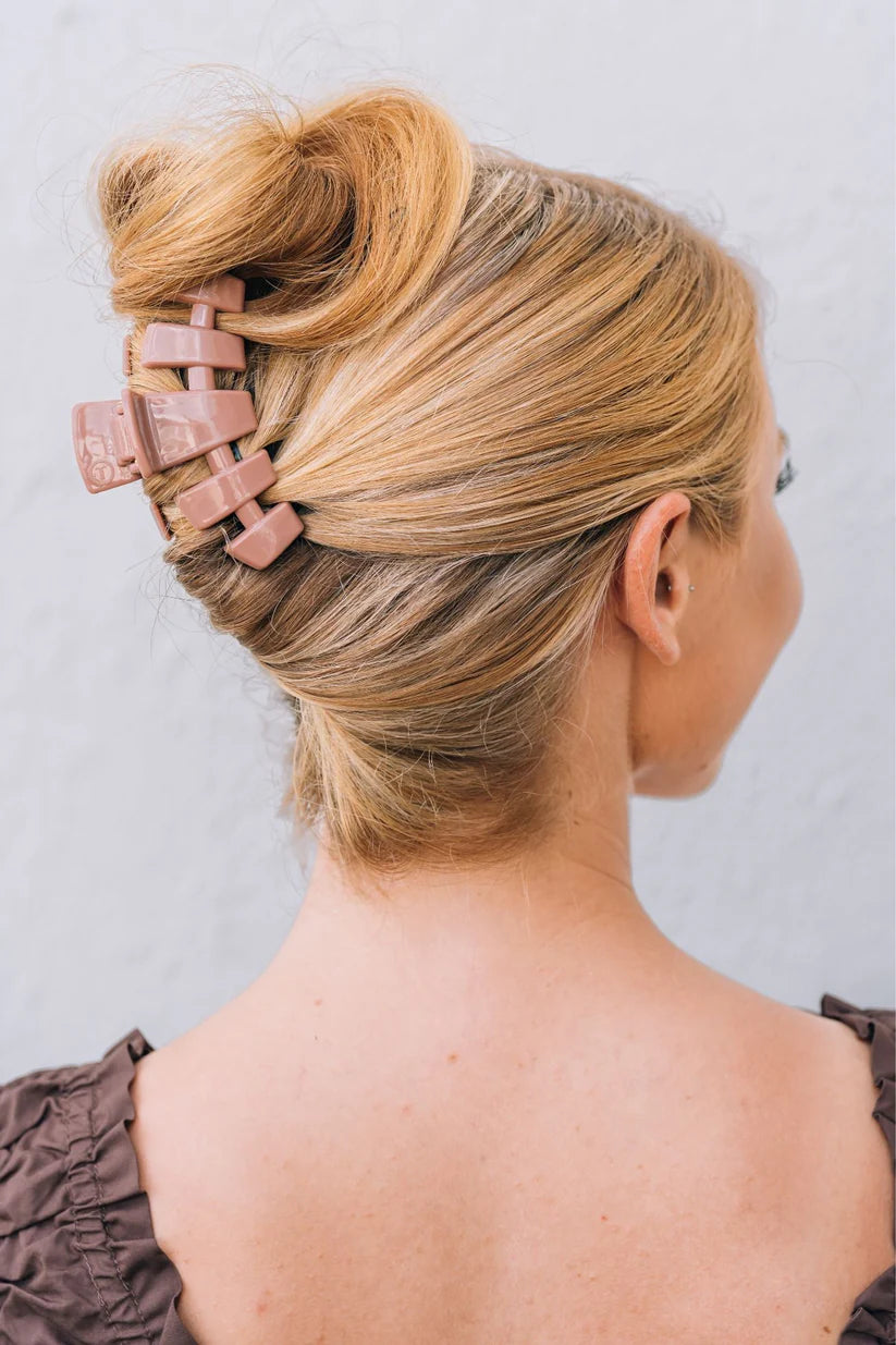 Classic Mocha Mousse Hair Clip (4 sizes)