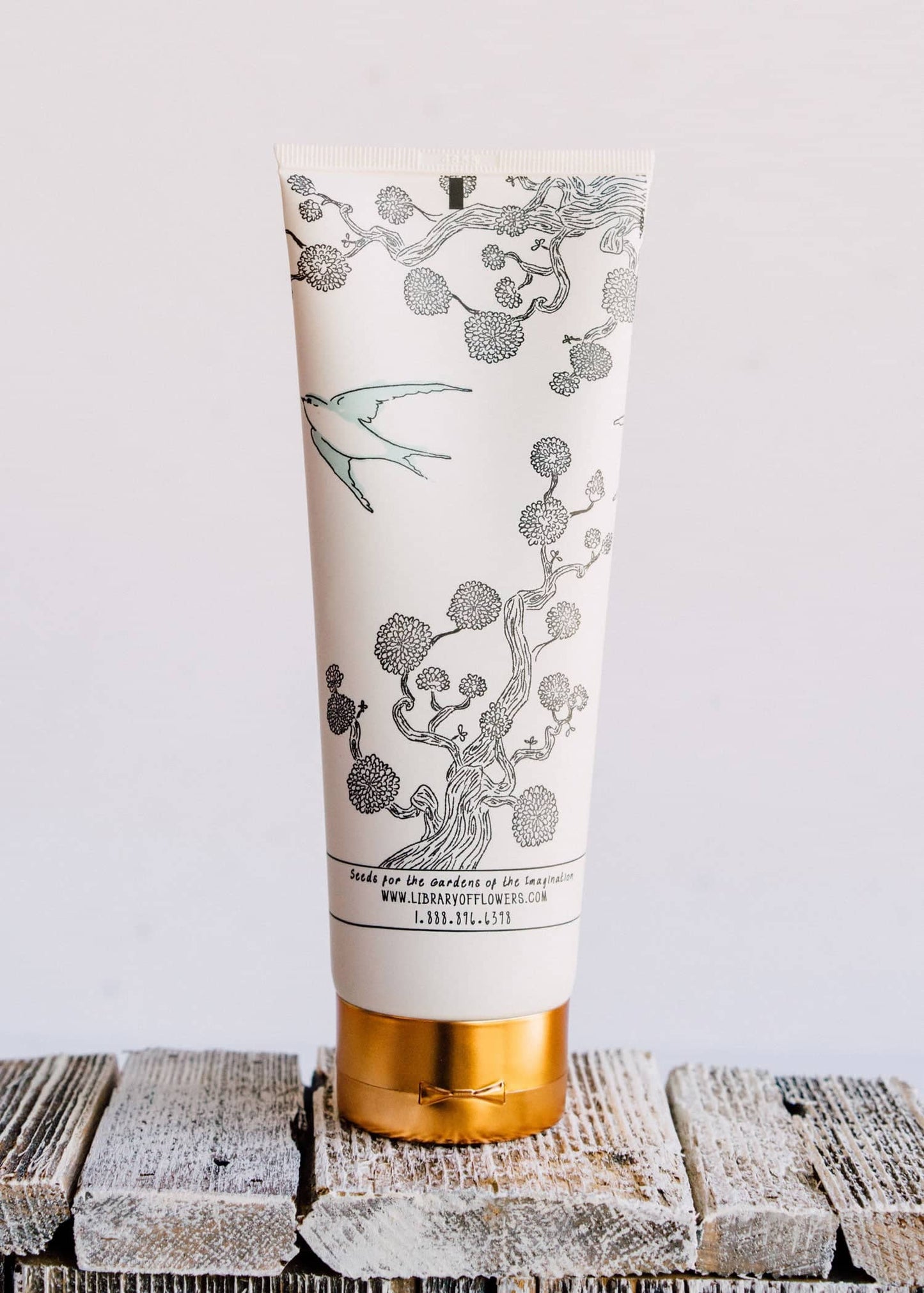 Library of Flowers True Vanilla Shower Gel