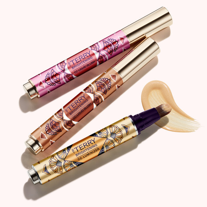 Brightening CC Luminizer - highlighter brush
