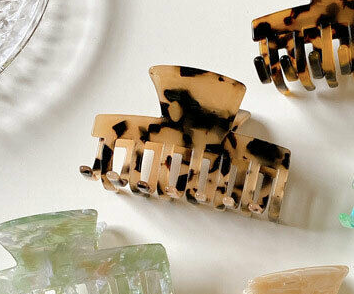 Large Hair Claw Acrylic Clip | Medium Coffee