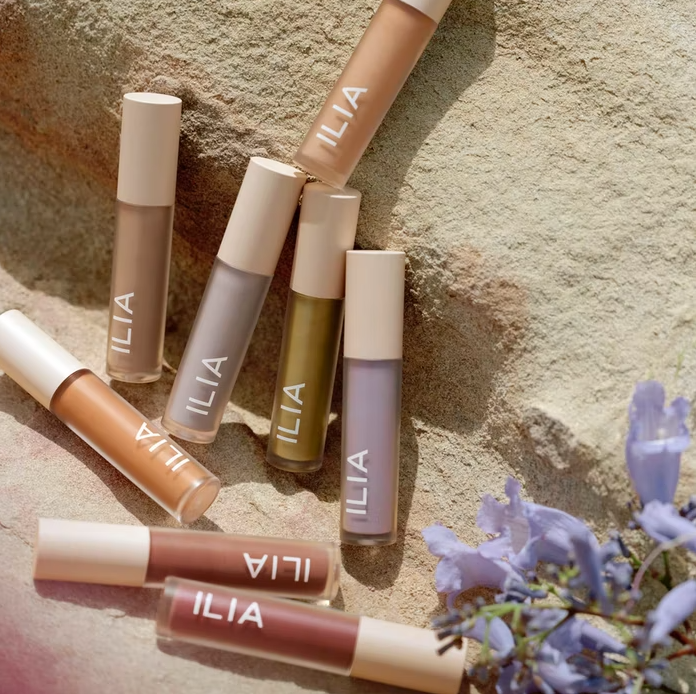 Liquid Powder Chromatic Eye Tint