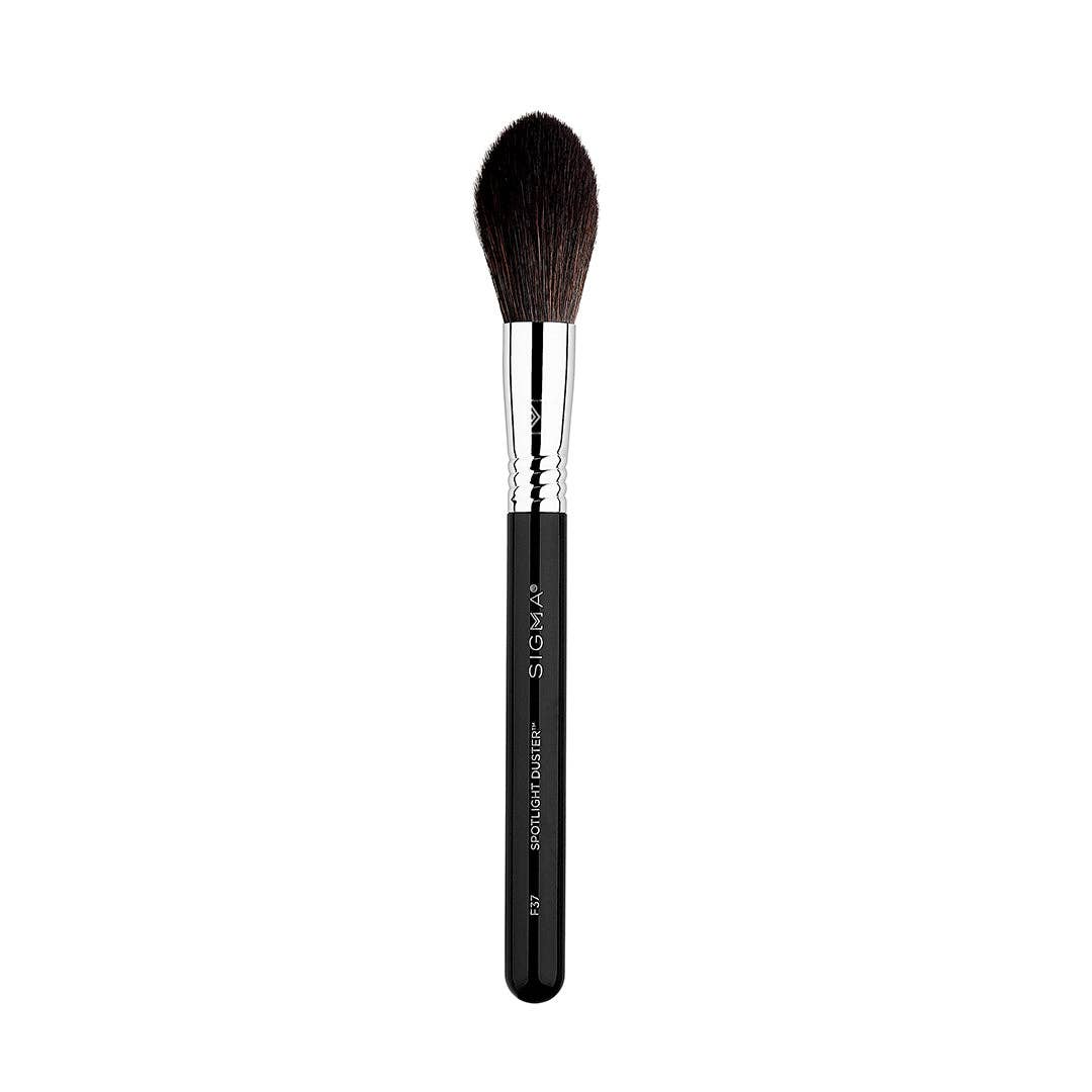 Spotlight Duster™ Cheek/Face Makeup Brush