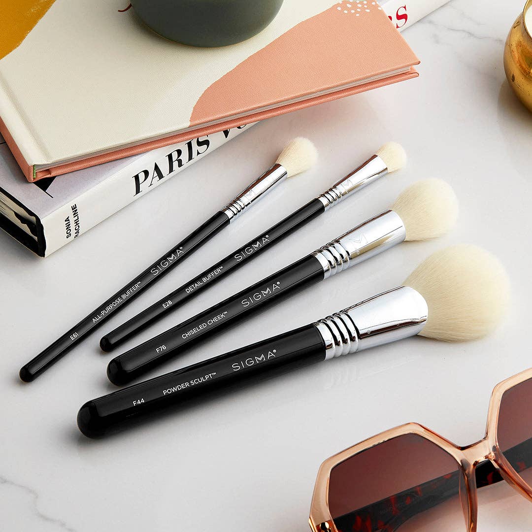 E28 DETAILED BUFFER™ BRUSH