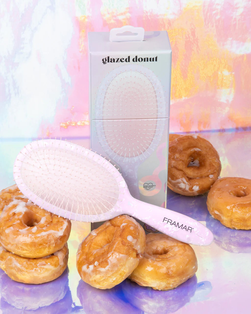 Glazed Donut detangle brush