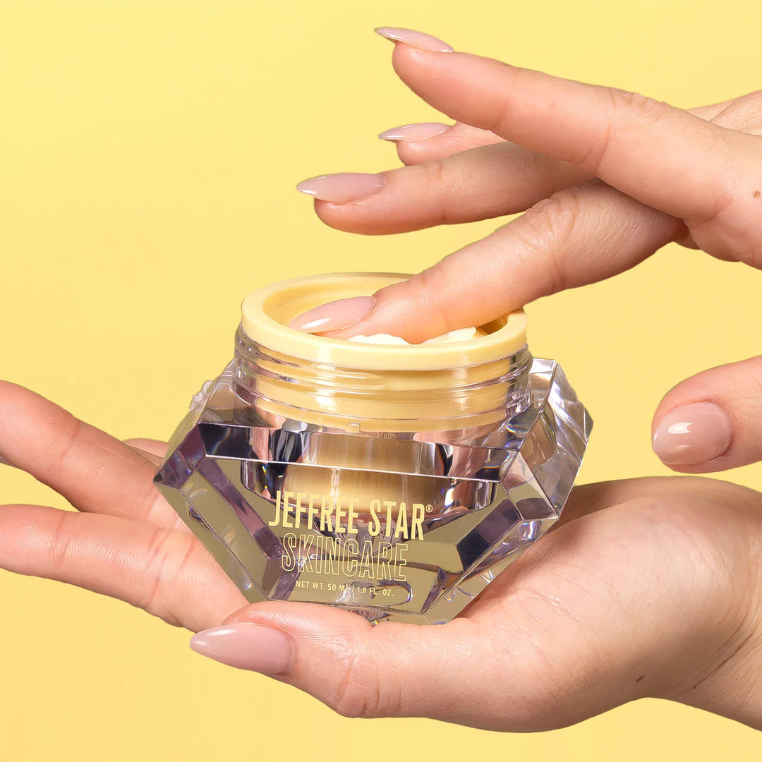 Banana Fetish Hydrating