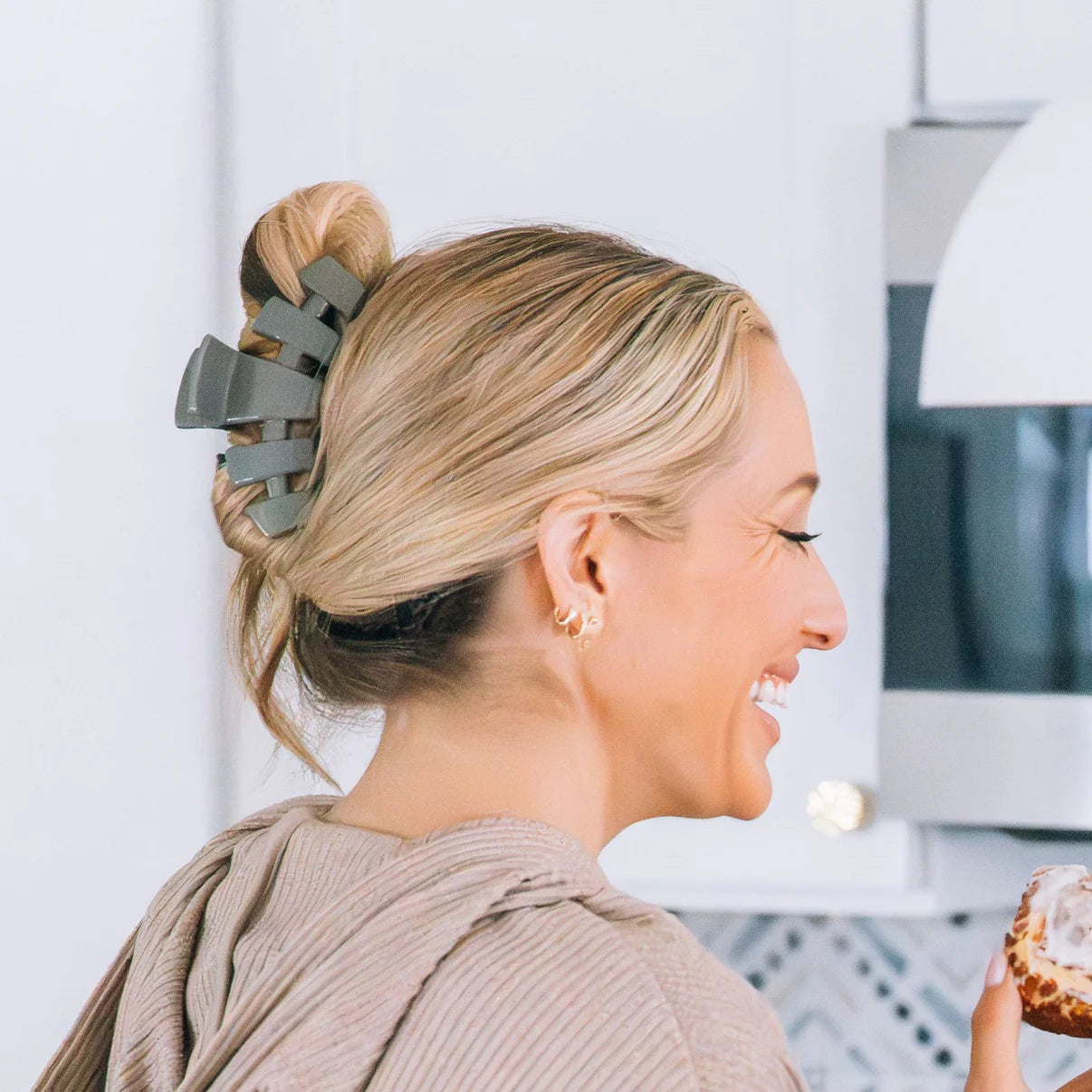 Classic Sage It Ain't So Hair Clip (4 sizes)