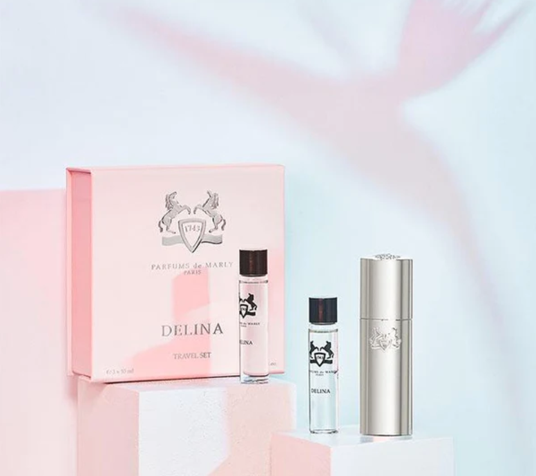 Delina Travel Set