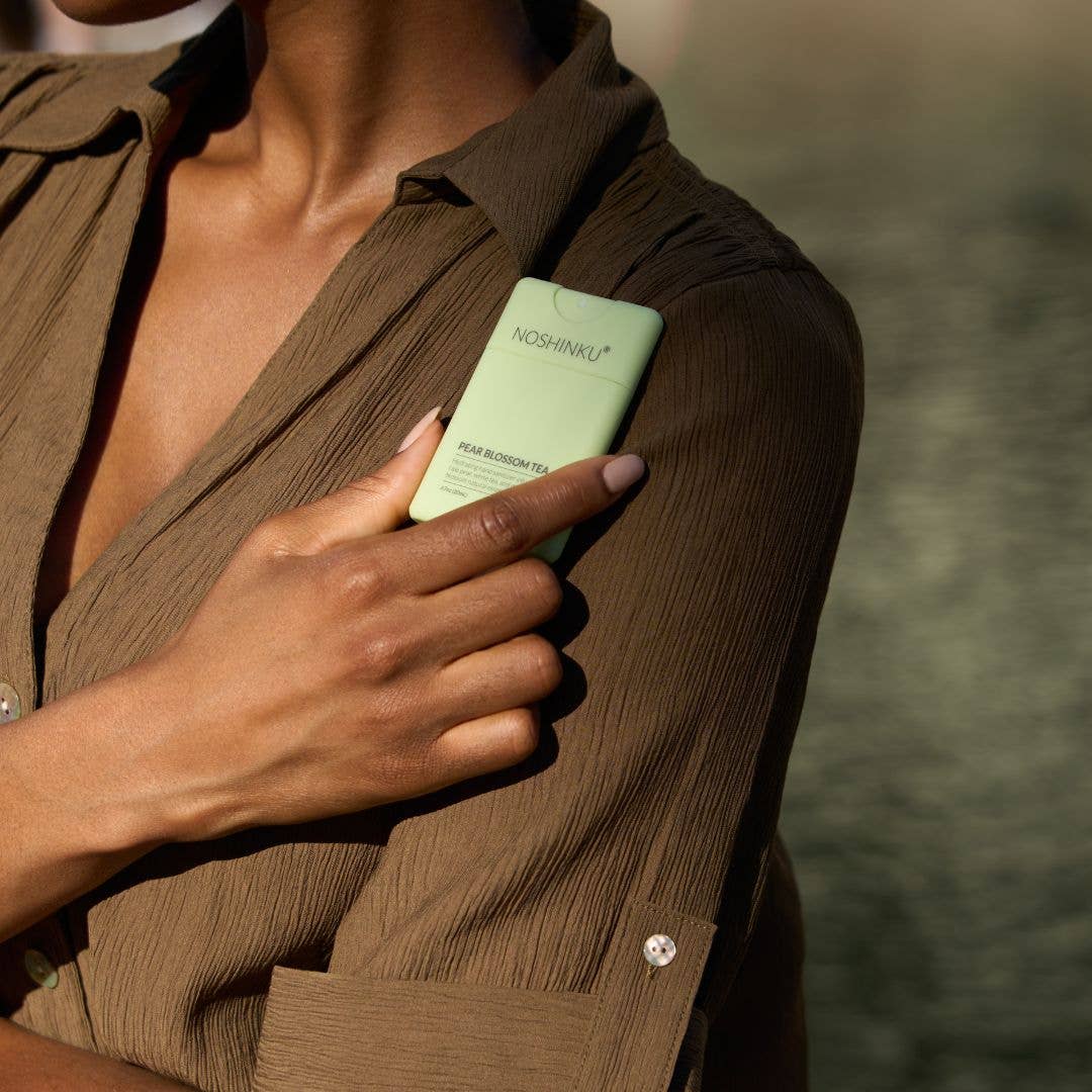 Refillable Pear Blossom Tea Hydrating Pocket Hand Sanitizer