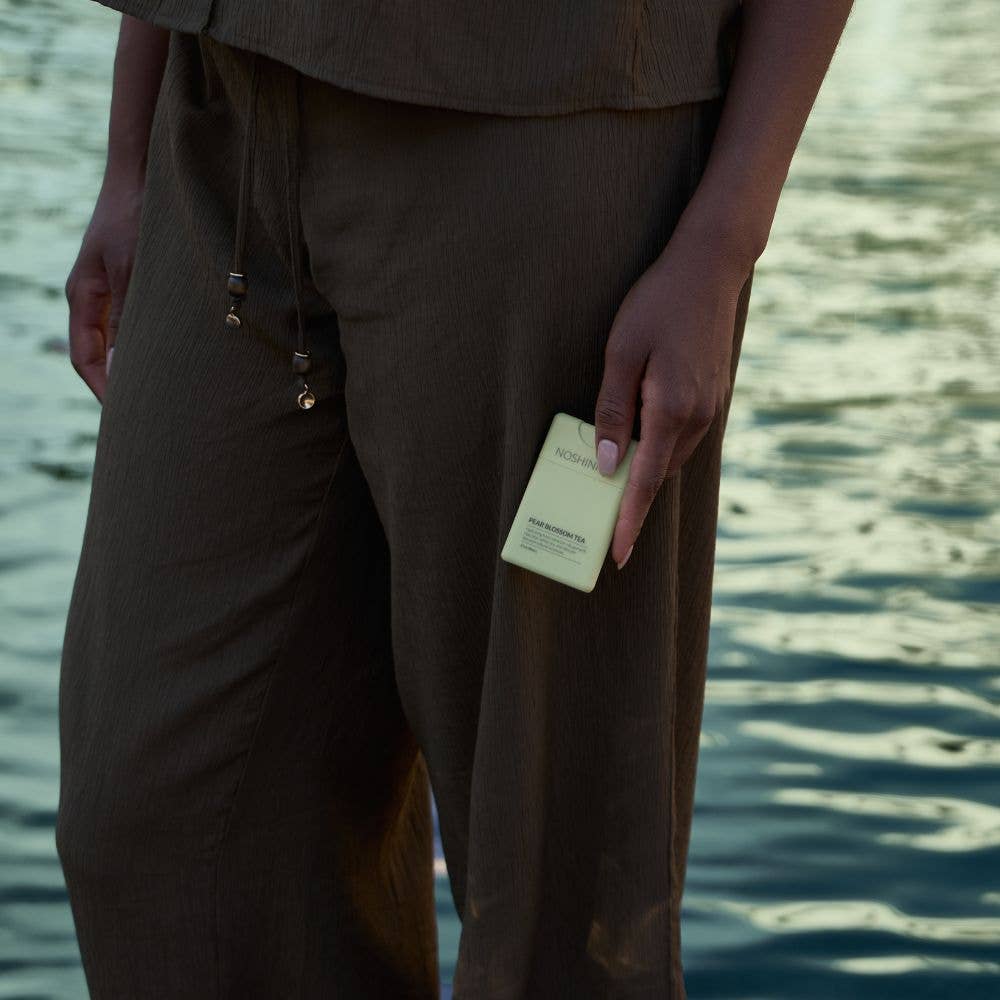 Refillable Pear Blossom Tea Hydrating Pocket Hand Sanitizer