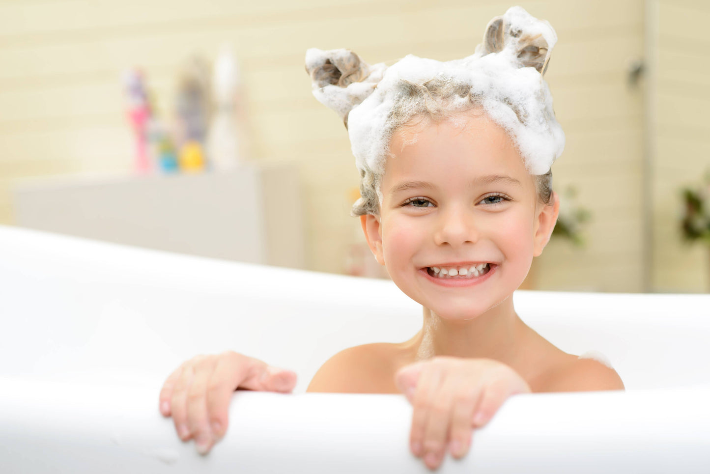 3-in-1 Shampoo + Body Wash + Bubble Bath Non-toxic Hair Care