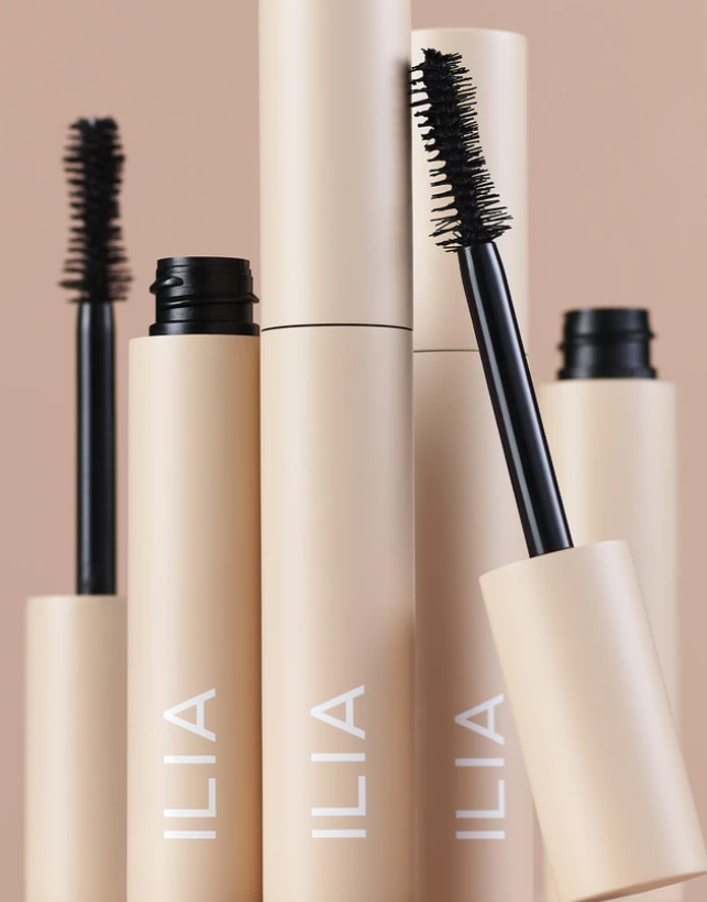 Fullest Volumizing Mascara